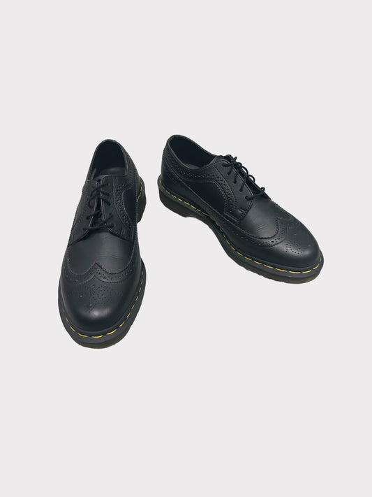 Dr Martens Classic DM Brogues